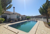 Villa con terreno en venta en Arboleas ref: TR415676 foto