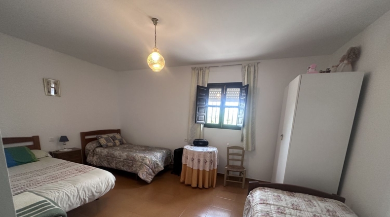 Malaga - Alcaucín - 2448m2