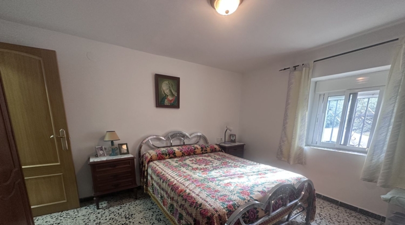 Malaga - Alcaucín - 2448m2