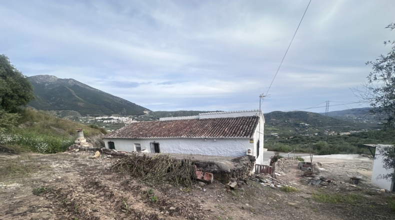 Malaga - Alcaucín - 2448m2