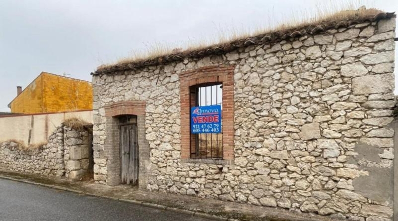 Segòvia - Olombrada - 226m2