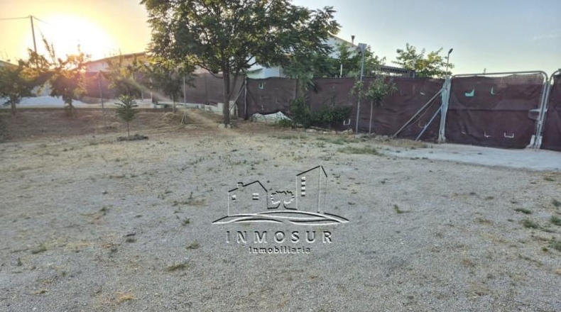 Córdoba - Lucena - 1000m2