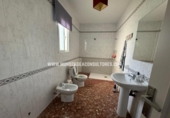 Chalet independiente con terreno en venta en la España, Lucena, ref: TR226013 foto