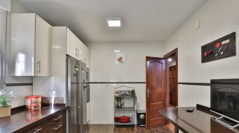 Гранада - Villa de Otura - 624m2