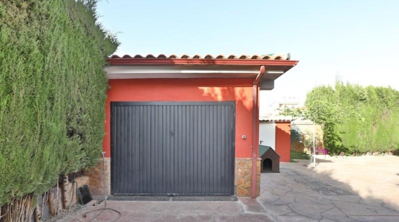 Гранада - Villa de Otura - 624m2