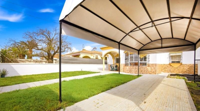 Cadiz - Chiclana de la Frontera - 477m2