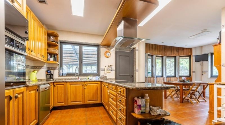 La Coruña - Sada - 2500m2