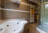 Chalet independiente con terreno en venta en la España, Sada de Arriba, ref: TR395738 foto