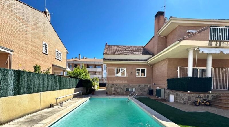 Comunidad de Madrid - Villanueva de la Cañada - 504m2