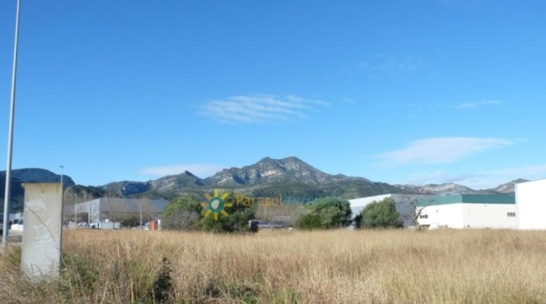 Valencia - Gandía - 8657m2