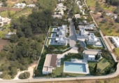 Xalet independent amb terreny en venda a la España, Santa Eulària des Riu, ref.: TR139763 foto