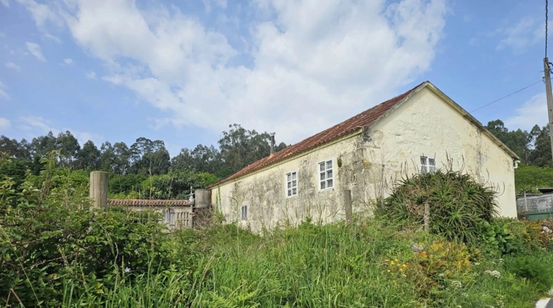 Pontevedra - O Toural - 2000m2