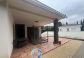 Chalet independiente con terreno en venta en Albacete ref: TR415761 foto