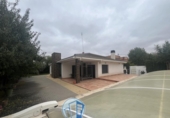 Chalet independiente con terreno en venta en Albacete ref: TR415761 foto