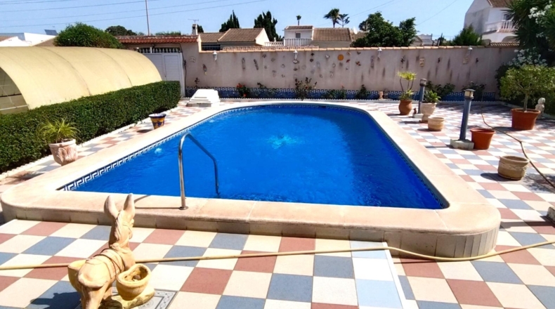 Alicante - Torrevieja - 758m2