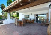 Chalet independiente con terreno en venta en la España, Marbella, ref: TR239793 foto