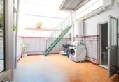 Chalet independiente con terreno en venta en Sevilla ref: TR415767 foto