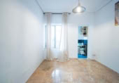 Chalet independiente con terreno en venta en Sevilla ref: TR415767 foto