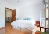 Chalet independiente con terreno en venta en Sevilla ref: TR415767 foto