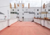 Chalet independiente con terreno en venta en Sevilla ref: TR415767 foto