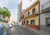 Chalet independiente con terreno en venta en Sevilla ref: TR415767 foto