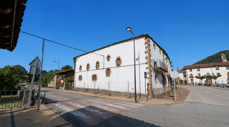 Navarra - Iráizoz - 643m2