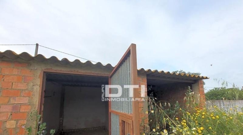Huelva - San Bartolomé de la Torre - 8657m2