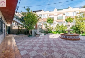 Ambroz 296&nbsp;m²