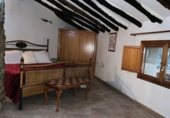 Chalet independiente con terreno en venta en la Vall de Gallinera ref: TR415806 foto