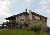 Chalet independiente con terreno en venta en Polanco ref: TR105141 foto