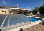 Chalet independiente con terreno en venta en Roquetes ref: TR415845 foto