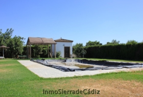 El Coronil 2491&nbsp;m²