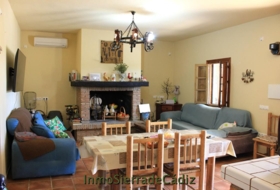 El Coronil 2491&nbsp;m²
