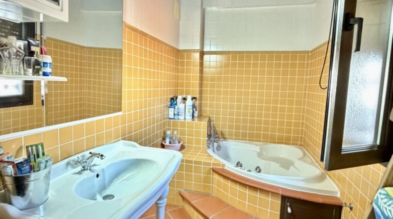 Sevilla - Sanlúcar la Mayor - 322m2