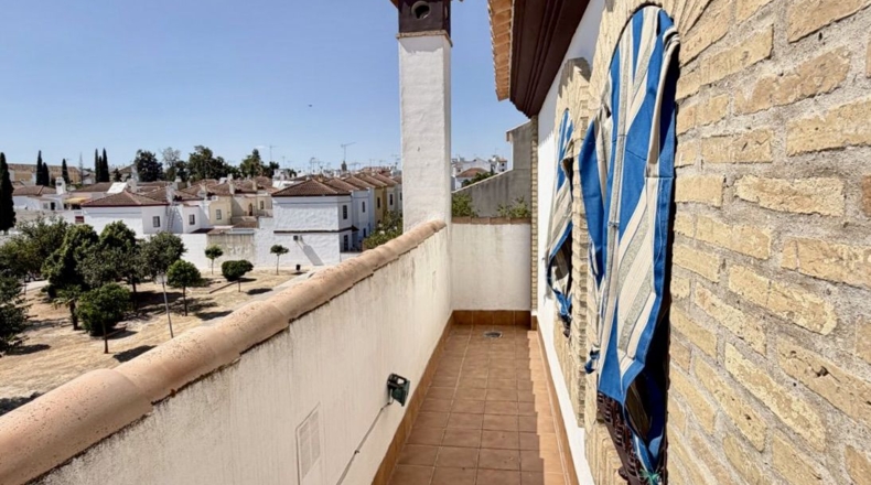 Sevilla - Sanlúcar la Mayor - 322m2