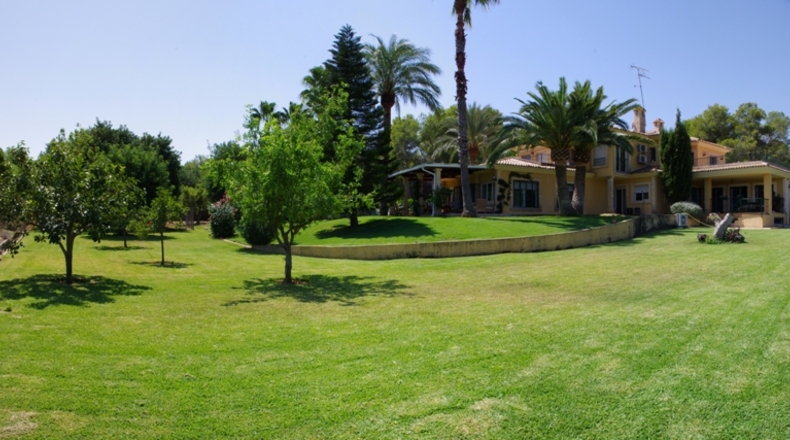 Alicante - Denia - 15000m2