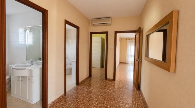 Valencia - Ribarroja del Turia - 1347m2