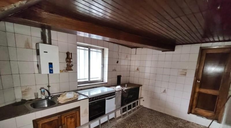 Orense - Xunqueira de Ambía - 84m2