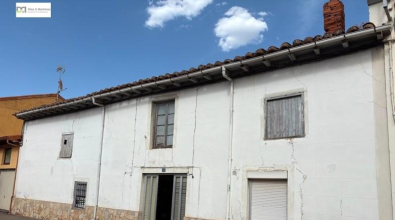 Leon - Santa Marina del Rey - 410m2