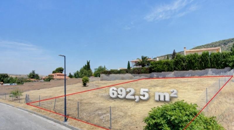 Granada - Padul - 692m2