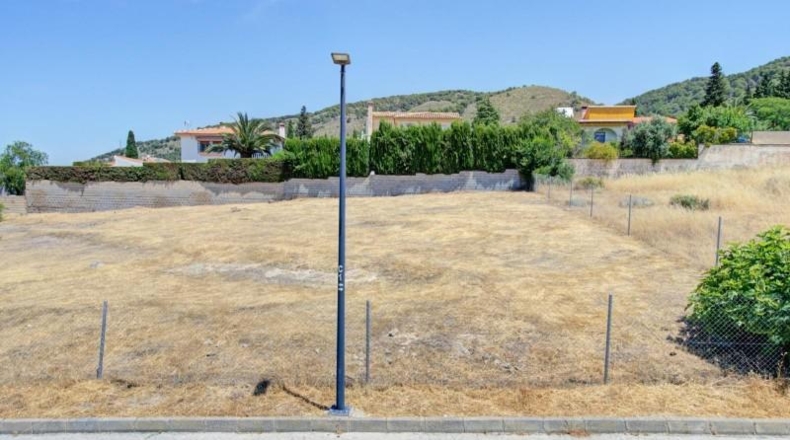 Granada - Padul - 692m2