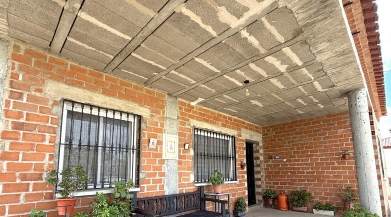 Badajoz - Medellín - 3800m2
