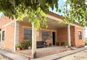 Chalet independiente con terreno en venta en la España, Medellín, ref: TR415931 foto