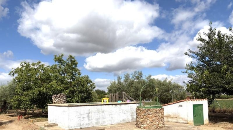 Badajoz - Medellín - 3800m2