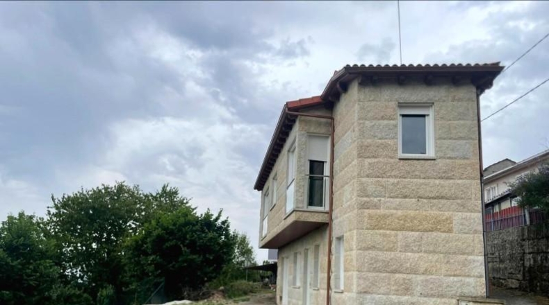 Orense - Carballeda de Avia - 113m2