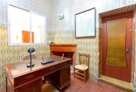 Llombai 330&nbsp;м²