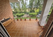 Chalet independiente con terreno en venta en la España, Valencia de Don Juan, ref: TR416011 foto