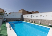 Chalet independiente con terreno en venta en la España, Láchar, ref: TR416012 foto