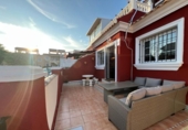 Chalet independiente con terreno en venta en la España, Orihuela, ref: TR416034 foto