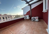 Chalet independiente con terreno en venta en la España, Orihuela, ref: TR416034 foto